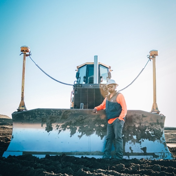 Meet your Posher, Ozzy - Picture 1 of 1